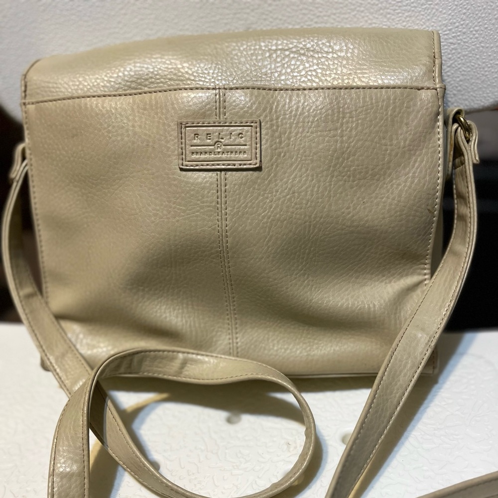 Relic leather pebbled tan crossbody - Picture 2 of 16